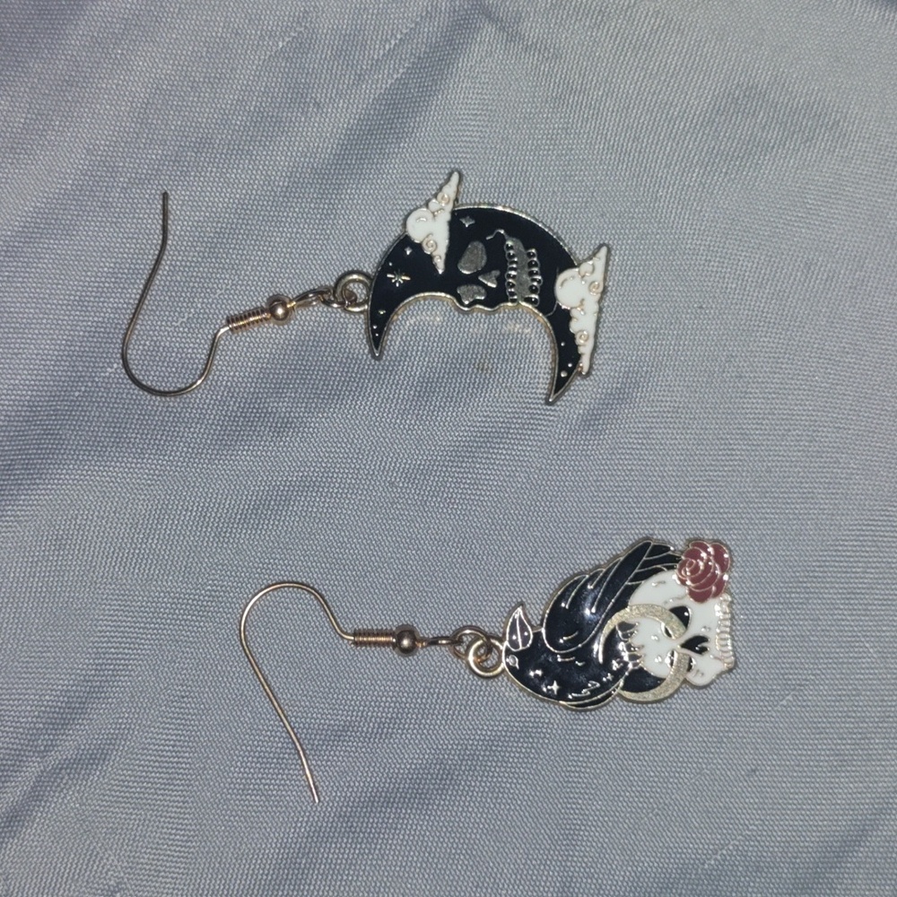 Spooky night earrings
